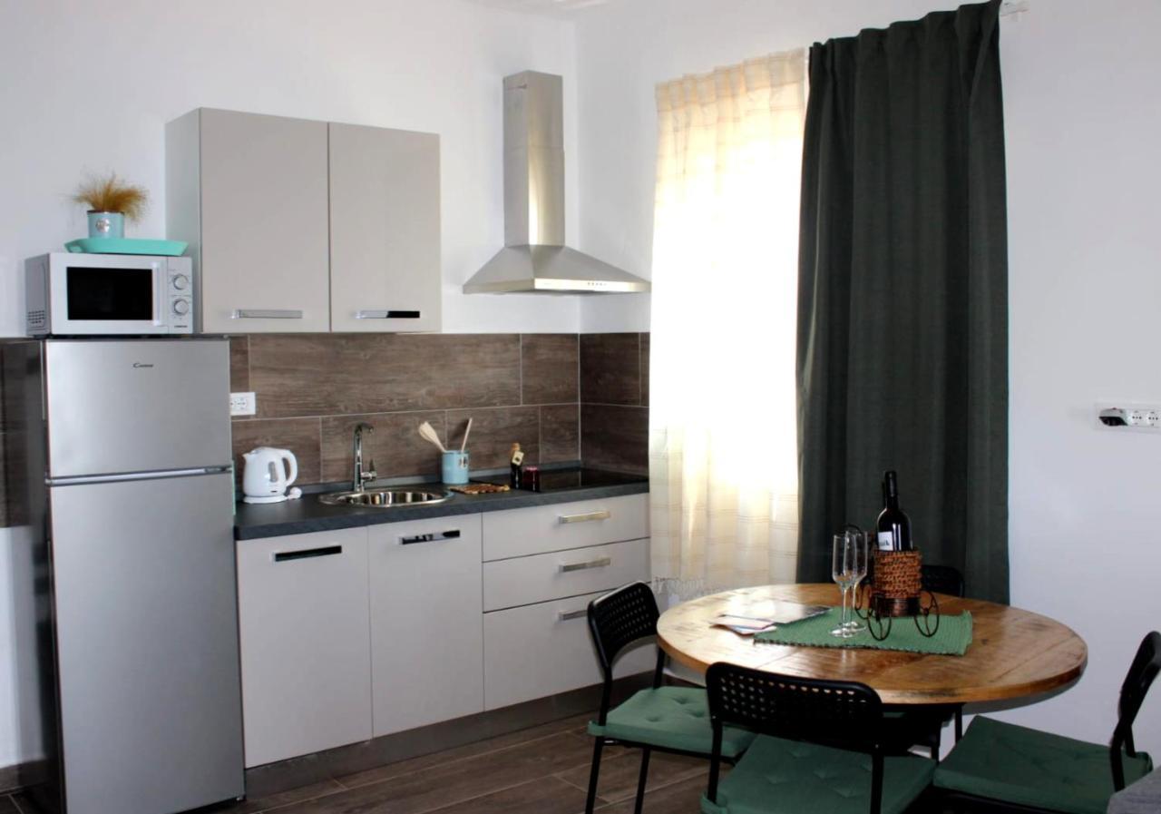 Apartman Maslina 希贝尼克 外观 照片