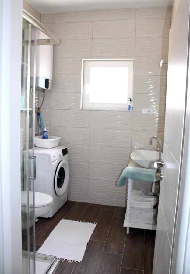 Apartman Maslina 希贝尼克 外观 照片